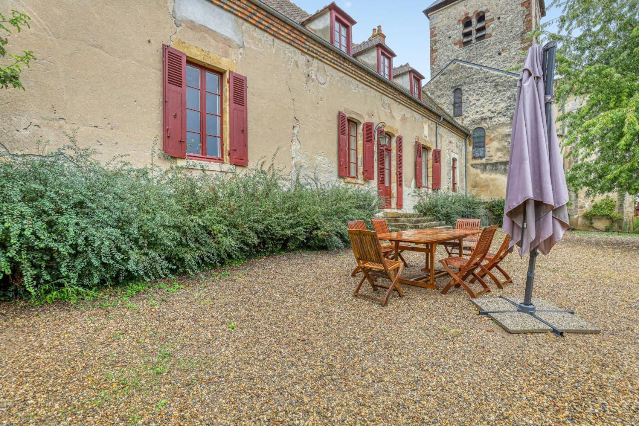 Villa De 4 Chambres Avec Piscine Privee Jardin Clos Et Wifi A Lucenay Les Aix Exterior photo